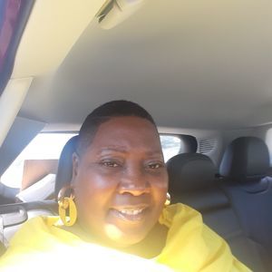 Meet your Posher, Celita